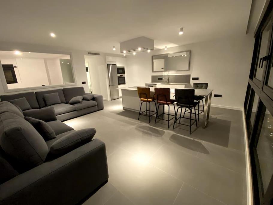 Estupendo Apartamento En Planta 22. 1ª Linea. Appartement Benidorm Buitenkant foto